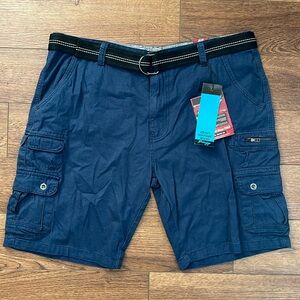 NWT Plugg 10” Cargo Shorts - Men’s 44